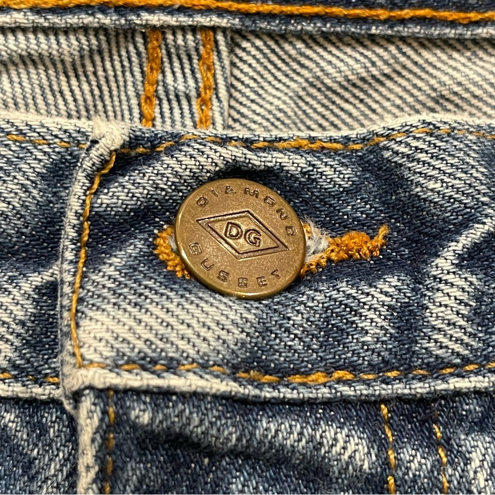 Diamond Gusset Relaxed Fit Jean Size 40x32 medium wash - Picture 8 of 8